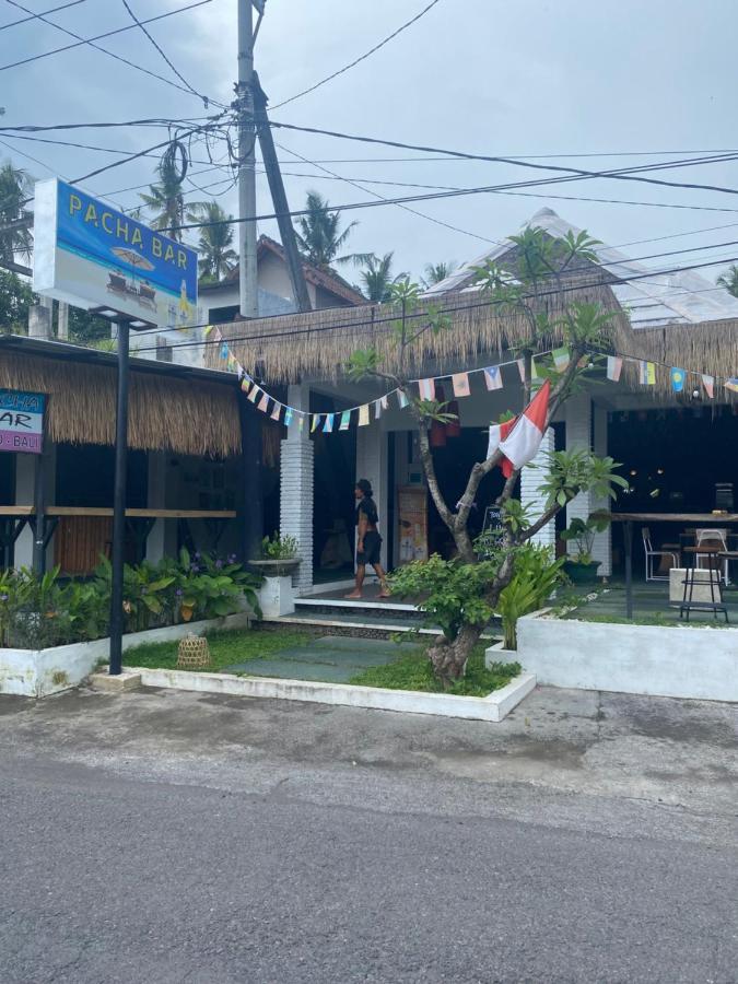 Paca'S Reggae Bar & Hostel Ambat Exterior foto